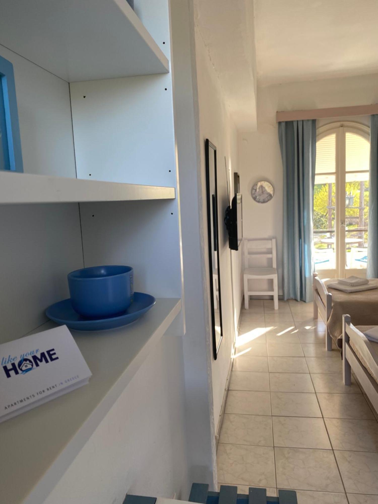 Navy Apartment With Mountain View &Private Parking Vátos Exterior photo