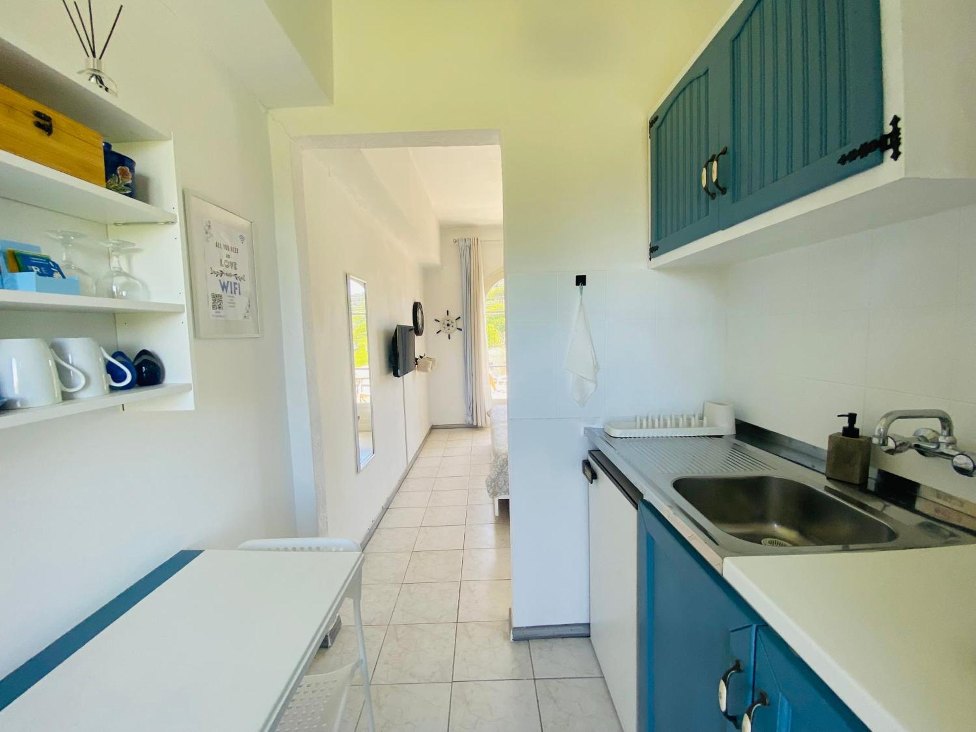 Navy Apartment With Mountain View &Private Parking Vátos Exterior photo